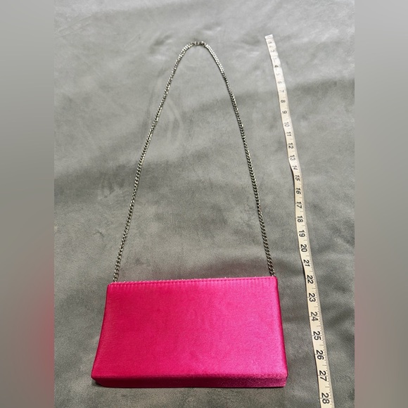 NWOT Elegant Pink Crossbody with Rhinestone Detailing Perfect Magnetic Closure! - Picture 7 of 8